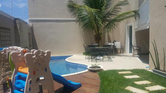 Casa à venda no bairro Loteamento Villa Branca, Jacareí, Referencia: CA0019